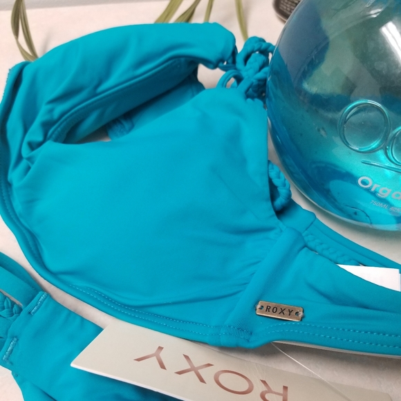 SWIM SET🌻🏊‍♀️👙🌴 - Picture 5 of 12